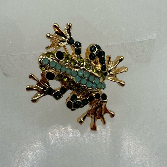 3/$20 Adorable Sparkly Frog Pin Brooch Gold-tone - Picture 6 of 7